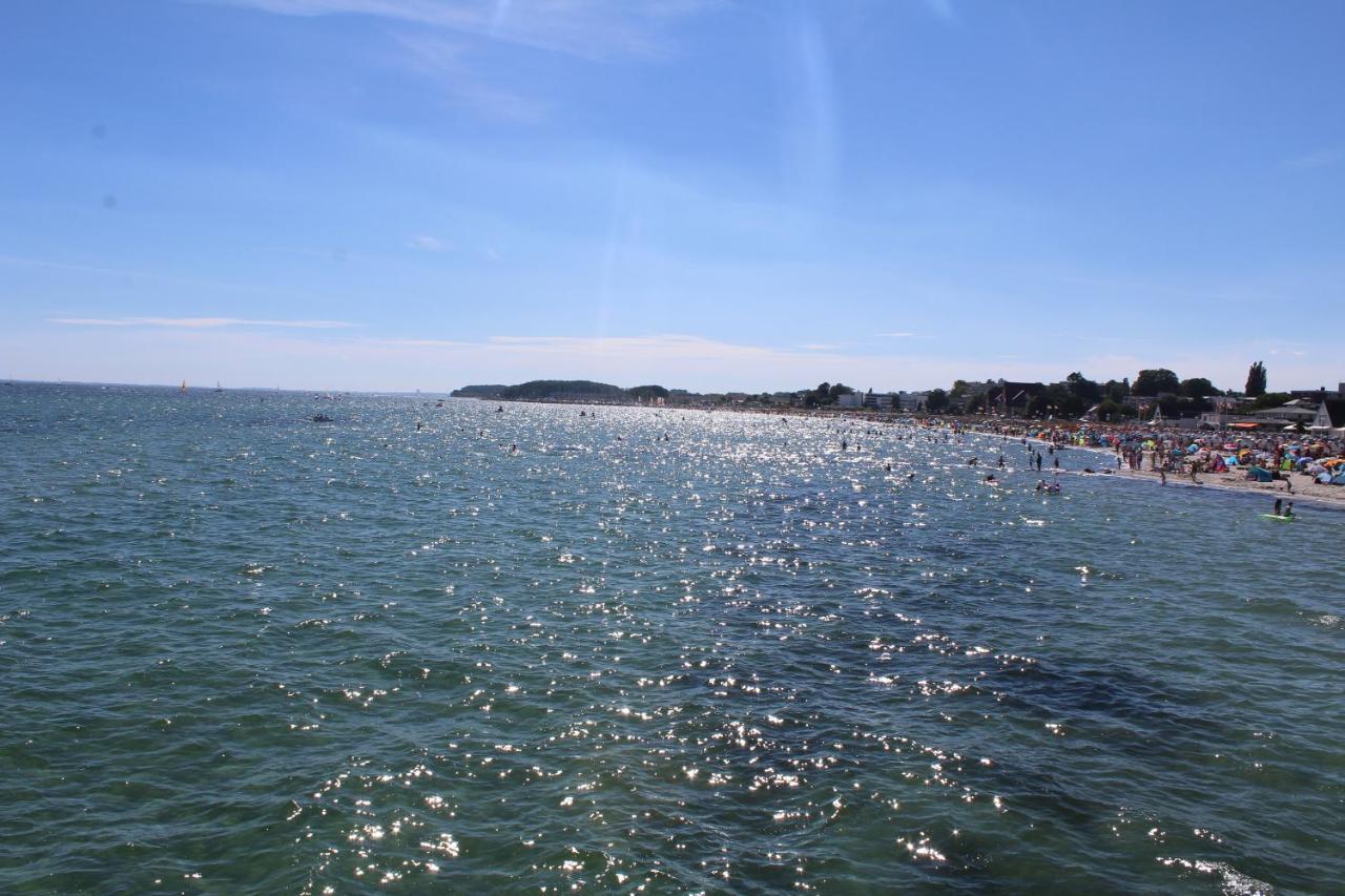 Ferienwohnungen Im Haus Strandburg Grömitz Exterior foto